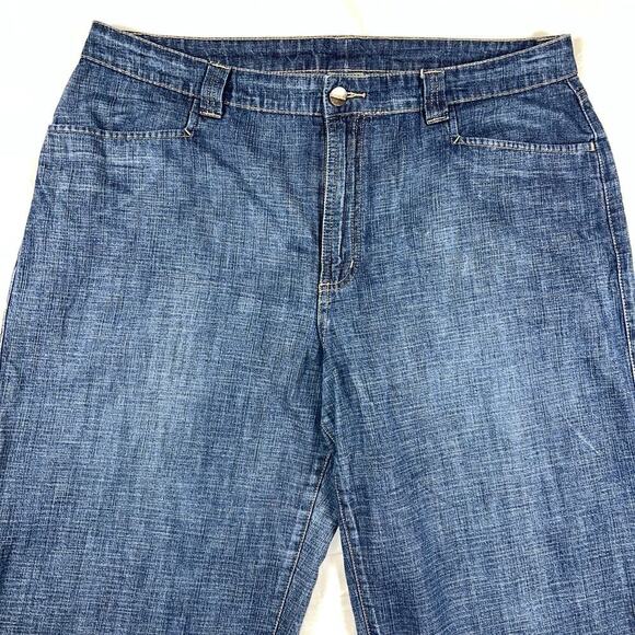 LL Bean Women’s Wide Leg Chambray Weight Denim Cropped Pants Jeans Size 16 - Picture 2 of 8